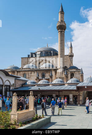 Courtyard in the Mevlana Museum, cells of the dervishes, the Selimiye Mosque behind, Aziziye Mh., Konya, Turkey Stock Photo