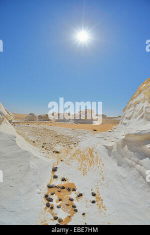 Sun over Rock Formations in White Desert, Libyan Desert, Sahara Desert, New Valley Governorate, Egypt Stock Photo