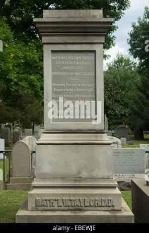 grove street cemetery New Haven CT Stock Photo - Alamy