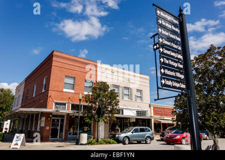 Clermont Florida,Montrose Street,historic downtown,buildings,businesses,district,sign,logo,directions,street,visitors travel traveling tour tourist to Stock Photo