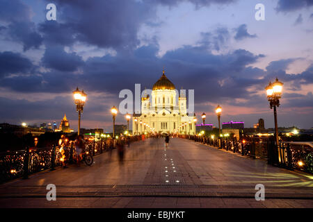 View of Cathedral of Christ the Saviour and Patriarshy Bridge at night, Moscow, Russia Stock Photo
