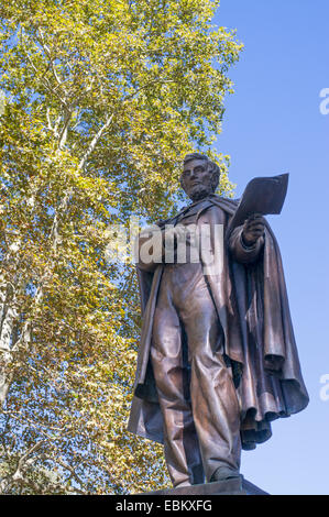 Bronze statue of Abraham Lincoln within Prospect Park Brooklyn, NYC, USA Stock Photo