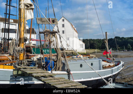Tide Mill at Woodbridge on the Banks of River Deben Estuary with Houseboats Stock Photo