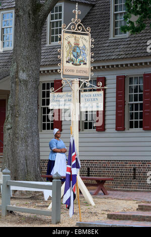 Tavern in Colonial Williamsburg, Virginia, USA Stock Photo