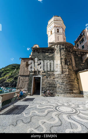 Church of Santa Margherita di Antiochia, Vernazza, Cinque Terre, La Spezia, Liguria, Italy Stock Photo