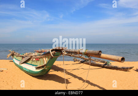 outrigger boat on the beach, Sri Lanka Stock Photo