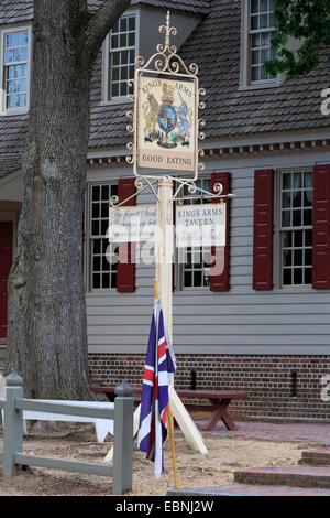 Tavern in Colonial Williamsburg, Virginia, USA Stock Photo