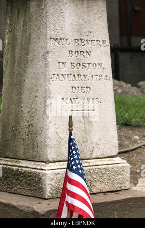 Memorial at Paul Revere's grave in the Old Granary Burying Ground in Boston, Massachusetts, New England, USA Stock Photo