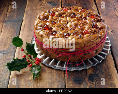 Mary Berry Genoa fruit cake for Christmas Stock Photo