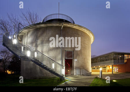 former digestion tank in twilight, Germany, North Rhine-Westphalia, Ruhr Area, Oberhausen Stock Photo