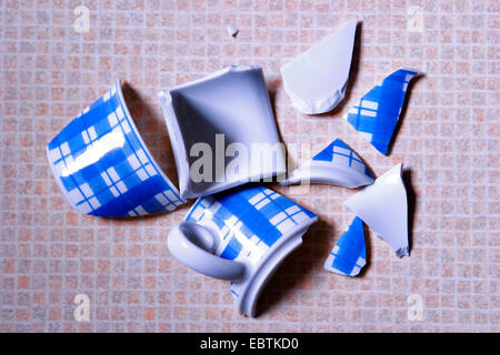 broken coffee cup Stock Photo