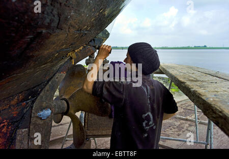 trawler under repair in the Bueltjer wharf, Germany, Lower Saxony, Ditzum Stock Photo