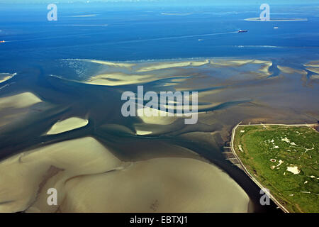 Neuwerk island with river mouth of Elbe, in the background Tischen island, Germany, Hamburg Stock Photo