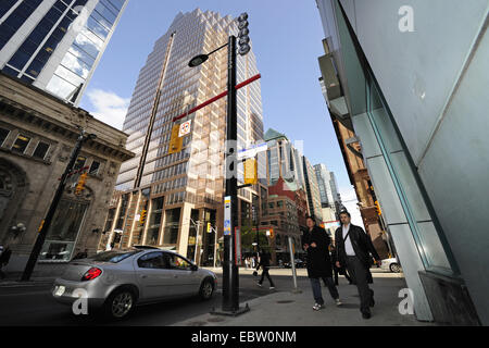 Yonge Street, longest street in the world in the city centre of Toronto, Canada, Ontario, Toronto Stock Photo