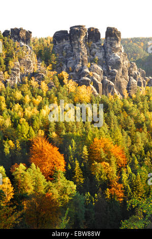 view from the Bastei in autumn, Germany, Saxony, Nationalpark Saechsische Schweiz, Elbsandsteingebirge Stock Photo