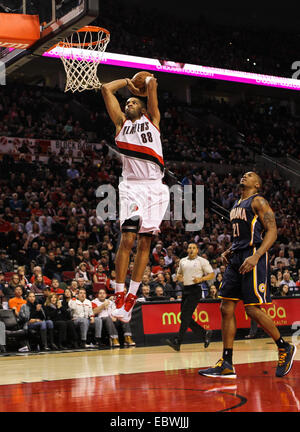 Portland, Oregon, Usa. 4th December, 2014. Damian Lillard (0) Takes A 