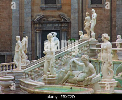 marble statues at the Fontana Pretoria Foutain in Palermo, Italy Stock Photo