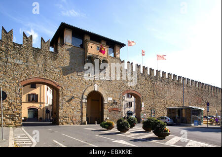 Italy Arezzo Porta S. Lorentino Stock Photo Alamy