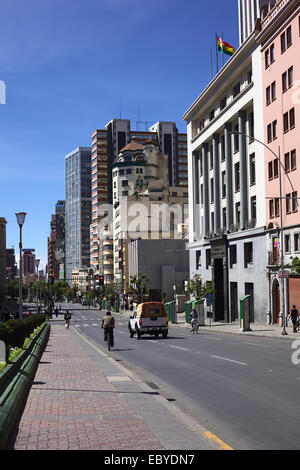 Avenida Mariscal Santa Cruz. La Paz. Bolivia Stock Photo Alamy