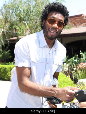 Los Angeles Police-Celebrity Golf Tournament hosted by Dennis Quaid  Featuring: Nyyambi Nyambi Where: Los Angeles, California, United States When: 31 May 2014 Stock Photo