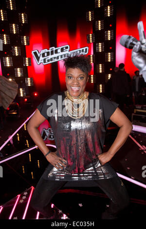 Berlin, Germany. 5th Dec, 2014. Candidate Marion Campbell on stage during the live show of 'The Voice of Germany' in Berlin, Germany, 5 December 2014. The show will be aired on braodcaster Sat.1. Photo: Joerg Carstensen/dpa/Alamy Live News Stock Photo