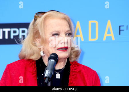 Hollywood, California, USA. 4th Dec, 2014. I15727CHW.Gena Rowlands Honored With Hand/Footprint Ceremony at the TCL Chinese Theatre IMAX, Hollywood, CA.12/05/2014.GENA ROWLANDS .©Clinton H. Wallace/Photomundo/ Photos inc Credit:  Clinton Wallace/Globe Photos/ZUMA Wire/Alamy Live News Stock Photo