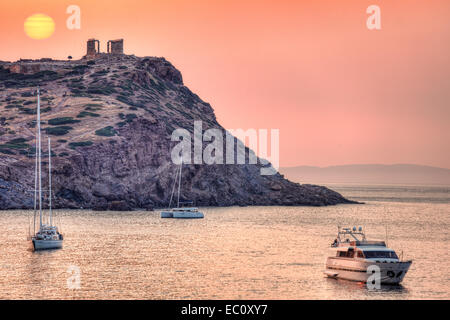 The sunrise at the temple of Poseidon (448–440 B.C.) in Sounio, Greece Stock Photo