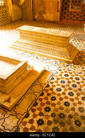 tombstone of akbar the great moghul at sikandra india Stock Photo