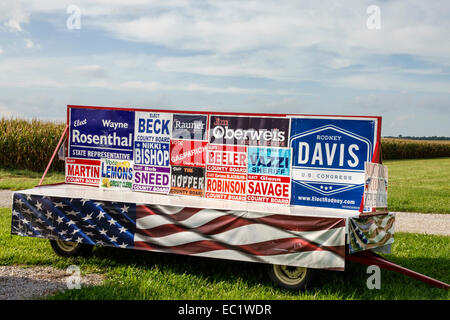 Illinois,Midwest,Waggoner,historic highway Route 66,corn,cornfields,rural,campaign,signs,candidates,local,elections,voting,politics,politicians,roadsi Stock Photo