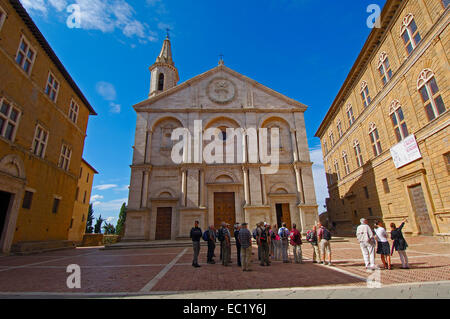 Santa Maria Assunta Cathedral, Pio II square, Piazza Pio II, Pienza, UNESCO world heritage site, Val d'Orcia, Orcia Valley Stock Photo