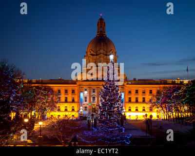 The Alberta Legislature (Legislative Assembly of Alberta) Grounds, decorated in Christmas lights. Edmonton, Alberta, Canada. Stock Photo