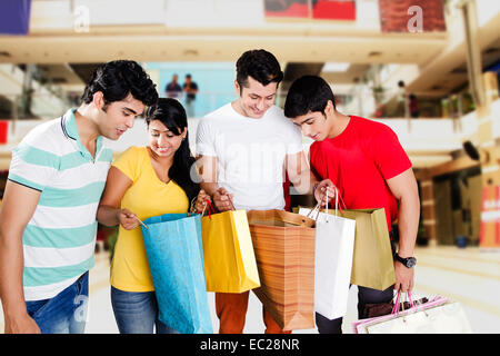 indian friends mall shopping Stock Photo