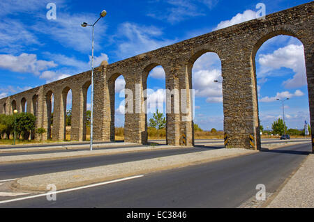 Água de Prata Aqueduct, Évora, UNESCO World Heritage Site, Alentejo, Portugal, Europe Stock Photo