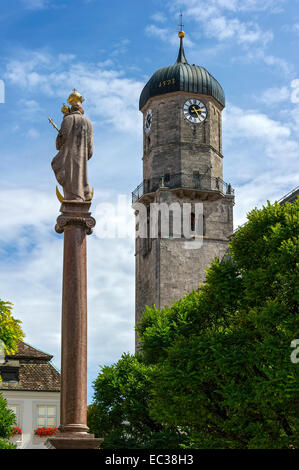 Marian column, Parish Church of the Assumption, Marienplatz, Weilheim, Upper Bavaria, Bavaria, Germany Stock Photo