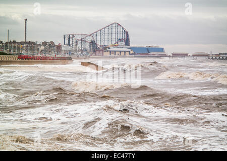 Blackpool, UK. 9th December 2014. The seas are already rough in Blackpool as the forecast for the next few days is for more windy and stormy weather. The met office has issued a yellow warning for Wednesday and Thursday in the Blackpool area Credit:  Gary Telford/Alamy live news Stock Photo