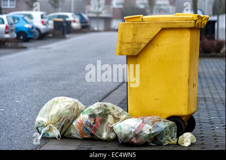 Yellow garbage bags, recycling sacks for the collection of recyclable ...