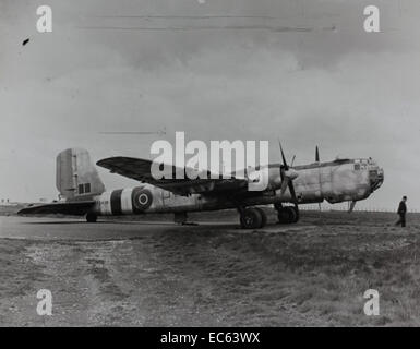 Charles Daniels Collection Photo from German Aircraft Album 15083 Stock Photo