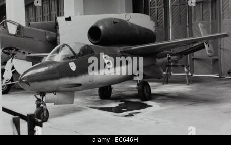 Charles Daniels Collection Photo from German Aircraft Album 15247 Stock Photo