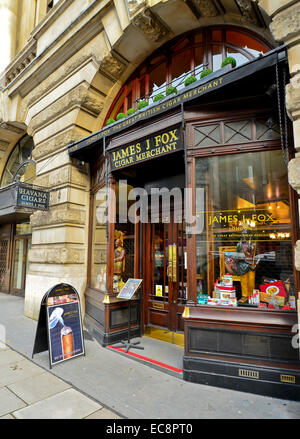 Shop exterior of James J Fox cigar merchants in St James, London, SW1 Stock Photo