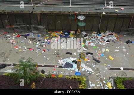 Hong Kong, China. 11th December, 2014. After 74 days of the Occupy Hong Kong protest, police enact a court injunction to remove protesters and their encampment from Connaught Road Central. Some of rubbish left behind by the protesters. Credit:  Stefan Irvine/Alamy Live News Stock Photo