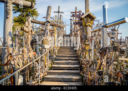 walkway through the hill of crosses, Siailuai, Lithuania Stock Photo