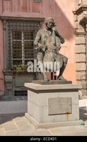 Statue of Luigi Boccherini in Lucca, Tuscany, Italy Stock Photo