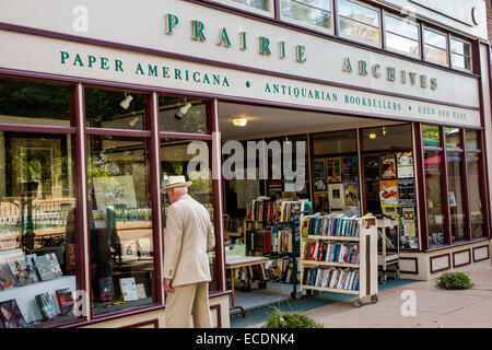 Springfield Illinois,downtown,buildings,Old State Capitol Plaza,Prairie Archives,bookseller,book store,Americana,used rare,books,display sale IL140903 Stock Photo