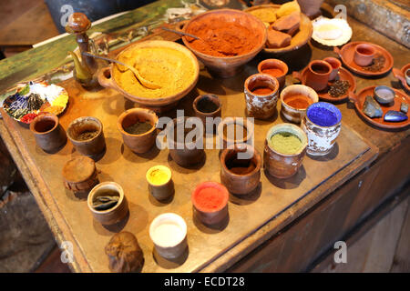paint mix pigments Dutch painting Rembrandt museum Stock Photo