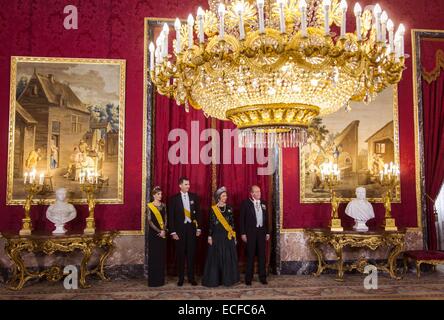 King Juan Carlos of Spain, his wife Sofia, Crown Prince Felipe and Princess Letizia attending the gala dinner held to Mexican President Enrique Peña Nieto and his wife Angelica Rivero  Featuring: King Juan Carlos of Spain,Queen Sofía of Spain,Crown Prince