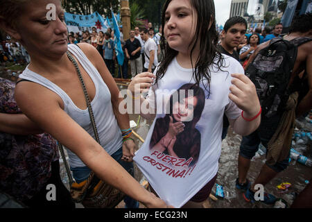 Buenos Aires, Argentina. 13th Dec, 2014. People attend an event marking the 31st anniversary of the restoration of democracy, at Plaza de Mayo, in Buenos Aires, Argentina, on Dec. 13, 2014. © Martin Zabala/Xinhua/Alamy Live News Stock Photo