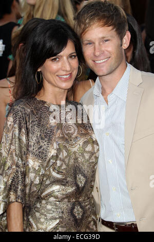 Premiere of  Metro-Goldwyn-Mayer Pictures and Columbia Pictures’ “22 JUMP STREET”  Featuring: Perrey Reeves,Johann Urb Where: WESTWOOD, California, United States When: 10 Jun 2014 Stock Photo