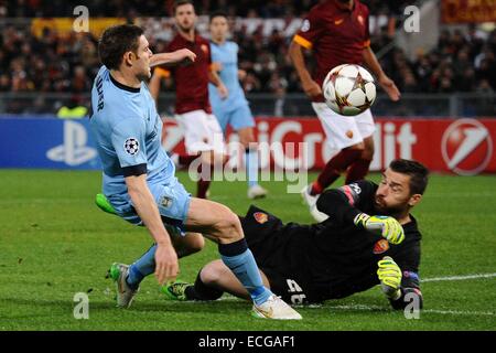 Rome, Italy. 10th Dec, 2014. UEFA Champions League Group E match between AS Roma 0-2 Manchester City at Stadio Olimpico in Rome, Italy. Morgan De Sanctis Roma saves from James Milner Manchester City. © Action Plus Sports/Alamy Live News Stock Photo