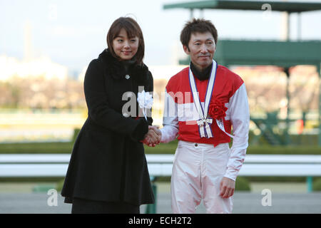 R l masayoshi ebina ai shinozaki hi-res stock photography