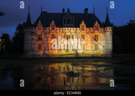 Azay-le-Rideau Chateau, Son et lumière show at Castle of Azay-le-Rideau, built from 1518 to 1527 by Gilles Berthelot in Stock Photo